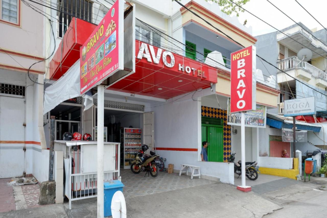 RedDoorz @ Hotel Bravo Pantai Kamali Bau Bau Baubau Bagian luar foto